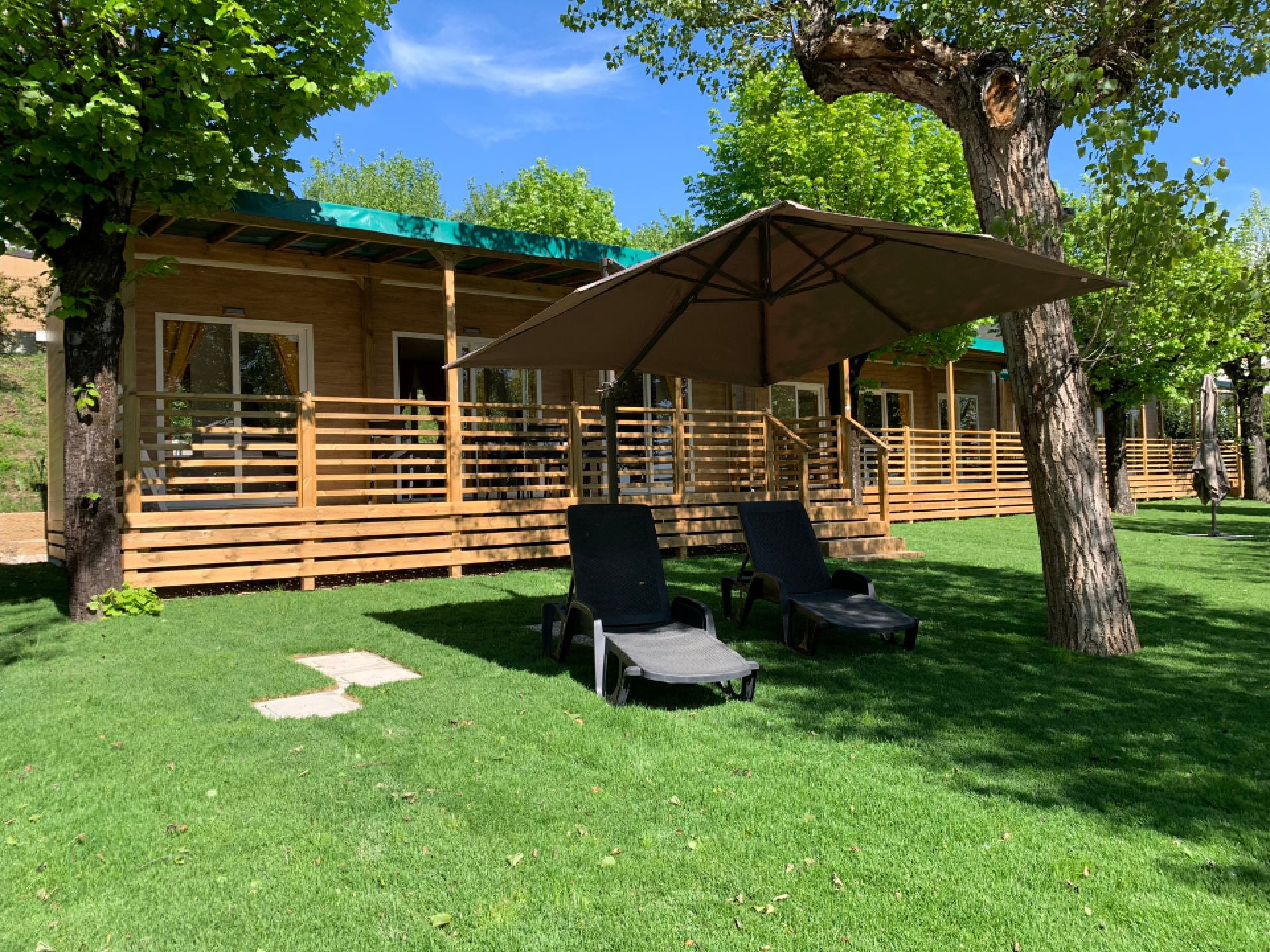 Casa mobile Special Garden con vista mozzafiato sul lago di Garda